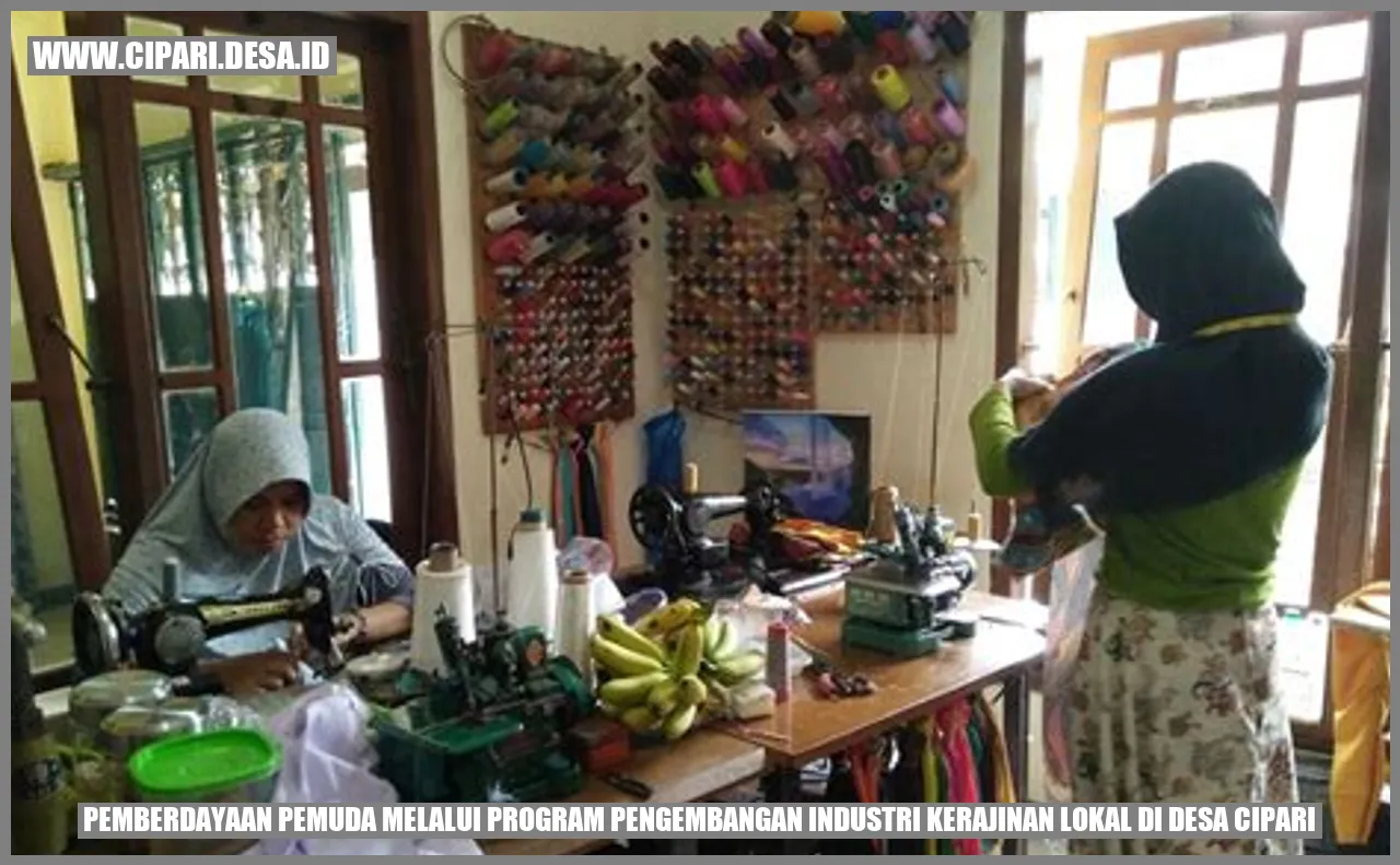 Pemberdayaan Pemuda melalui Program Pengembangan Industri Kerajinan Lokal di Desa Cipari