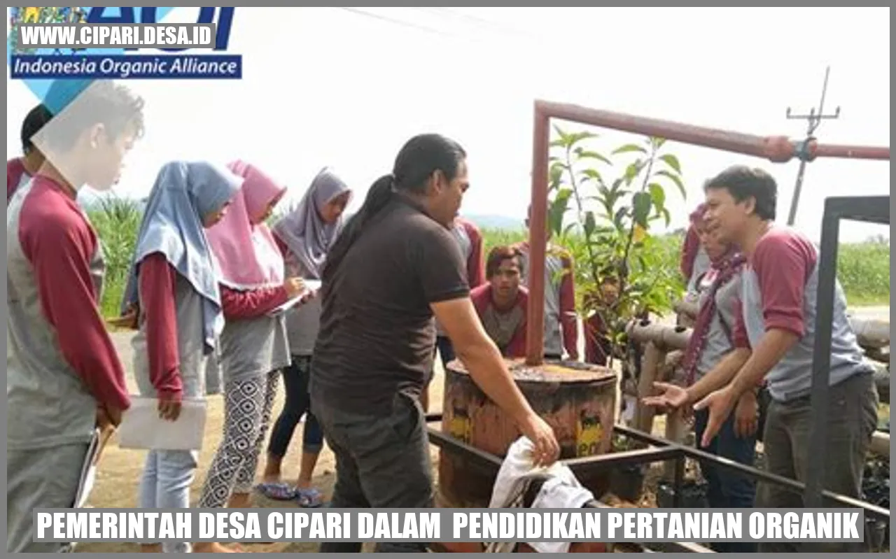 Pemerintah Desa Cipari dalam Pendidikan Pertanian Organik