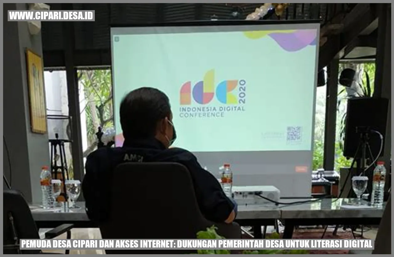 Pemuda Desa Cipari dan Akses Internet