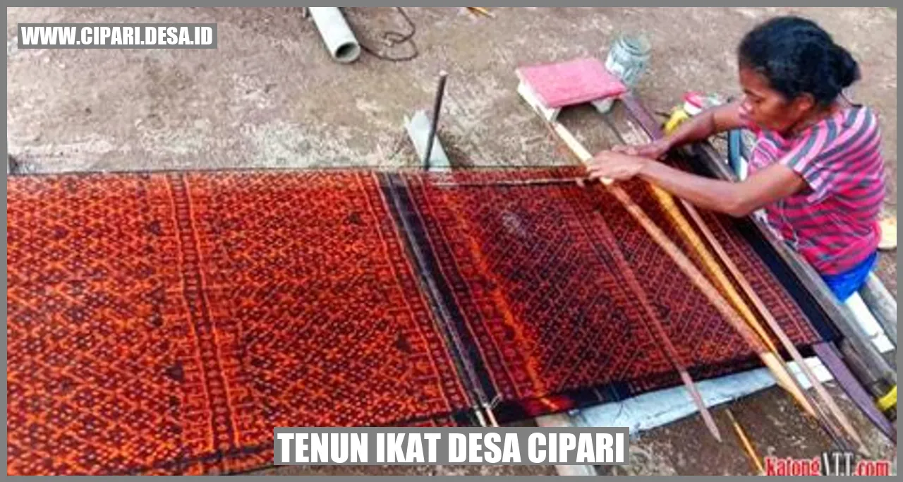 Tenun Ikat Desa Cipari